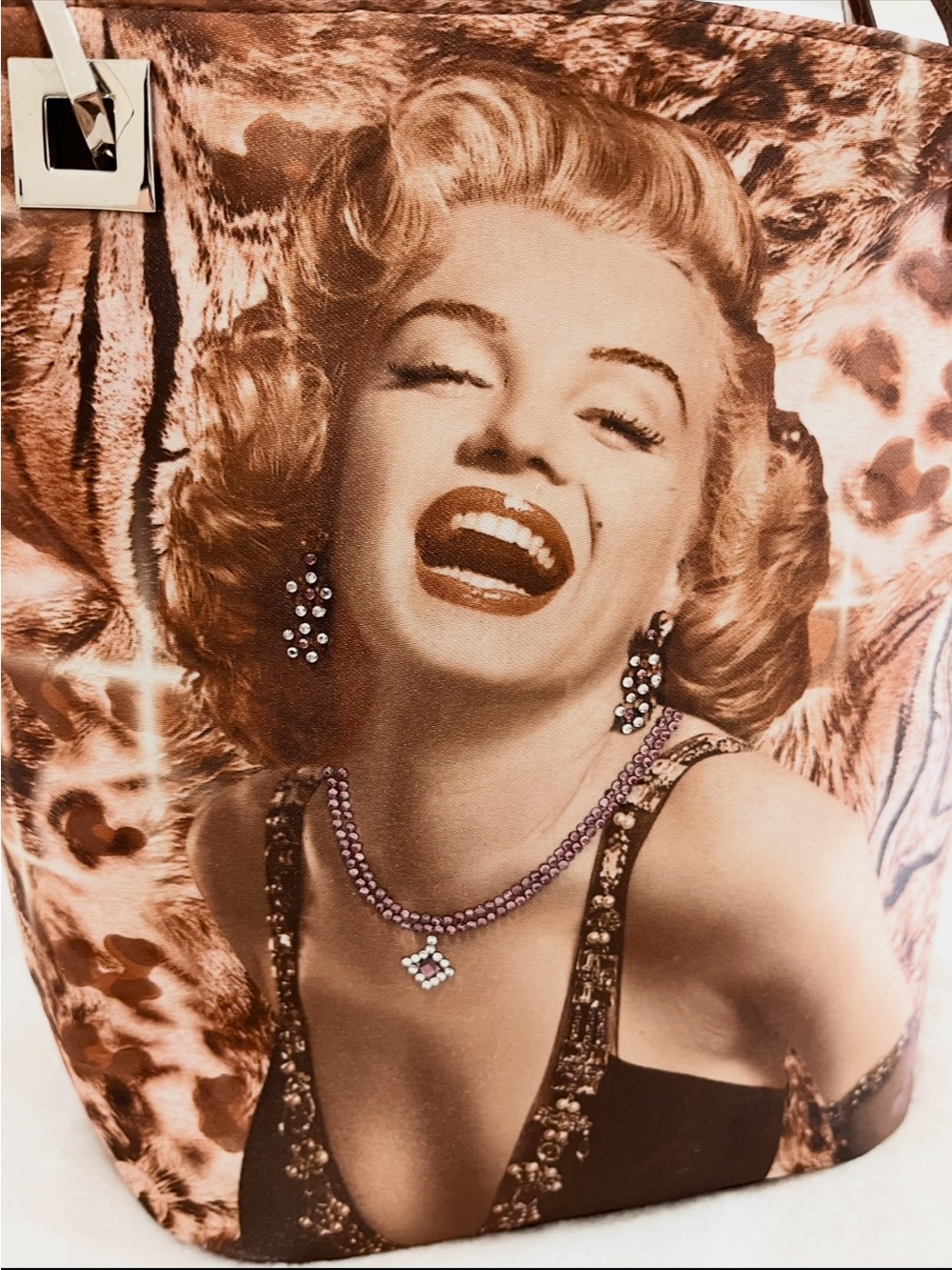 Marilyn Monroe RARE Vintage Y2K Rhinestone Embellished Shoulder/Handbag NWOT - Picture 2 of 7